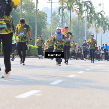 Runner Photo 7013490