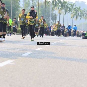 Runner Photo 7013495
