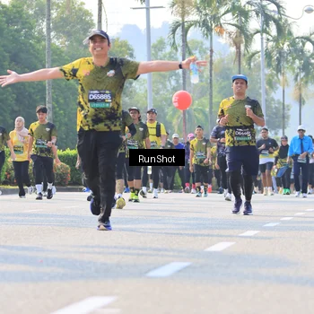 Runner Photo 7013567