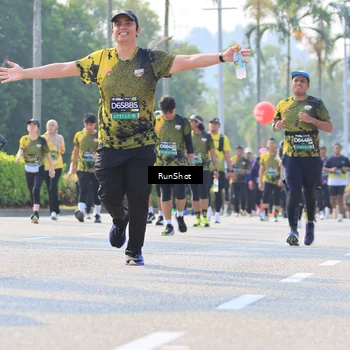 Runner Photo 7013589