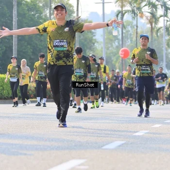 Runner Photo 7013633
