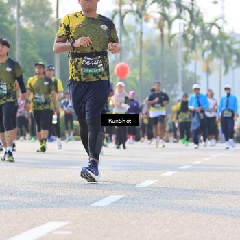 Runner Photo 7013640