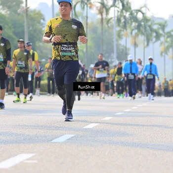 Runner Photo 7013668