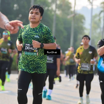 Runner Photo 7013670