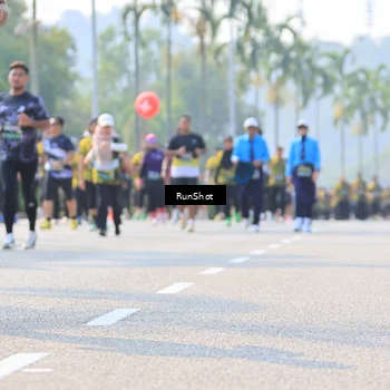 Runner Photo 7013697