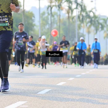 Runner Photo 7013698