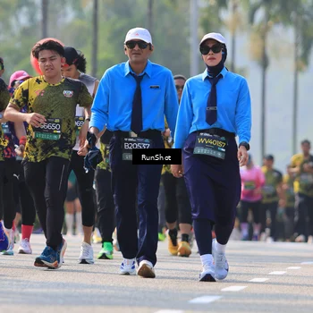Runner Photo 7013735