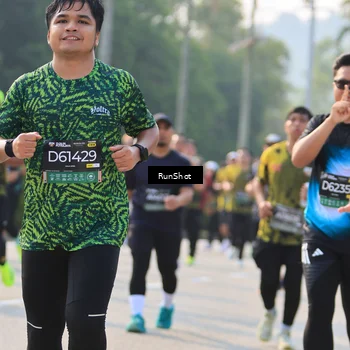Runner Photo 7013758