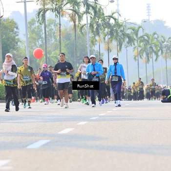 Runner Photo 7013817