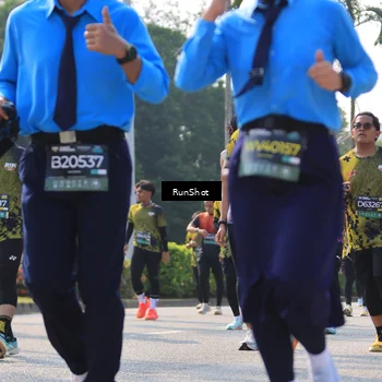 Runner Photo 7013894