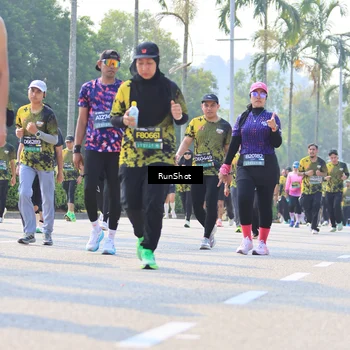 Runner Photo 7013898