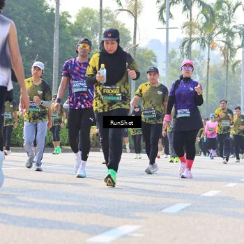 Runner Photo 7013900