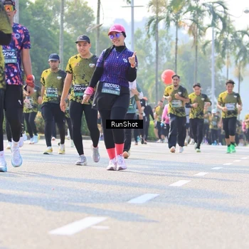 Runner Photo 7013934