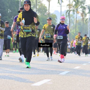 Runner Photo 7014014