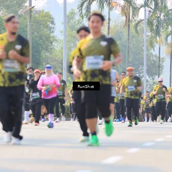 Runner Photo 7014018