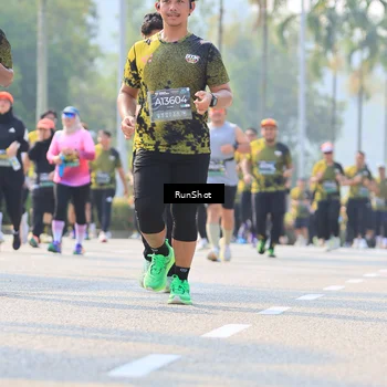 Runner Photo 7014042