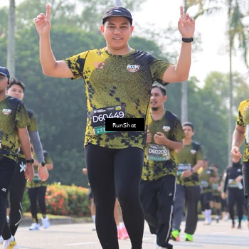 Runner Photo 7014058
