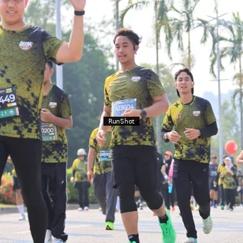 Runner Photo 7014089