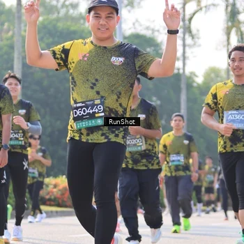 Runner Photo 7014096