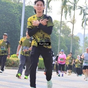 Runner Photo 7014118