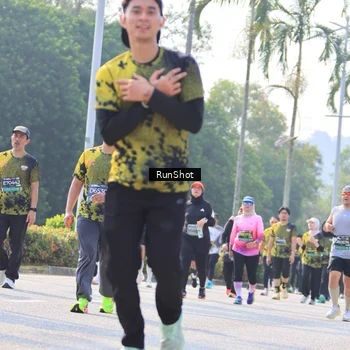 Runner Photo 7014121