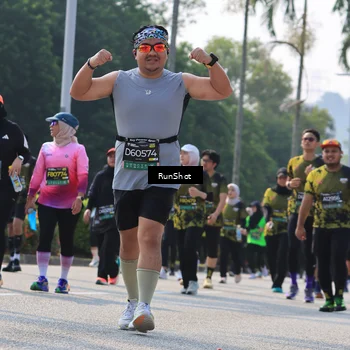 Runner Photo 7014140