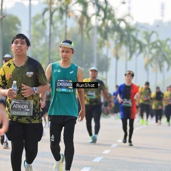 Runner Photo 7014158