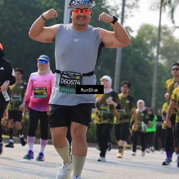 Runner Photo 7014172