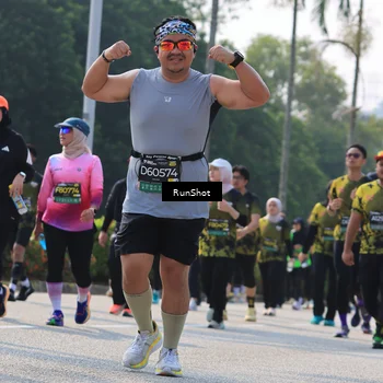 Runner Photo 7014181
