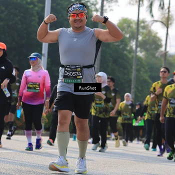Runner Photo 7014182