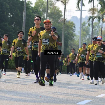 Runner Photo 7014184