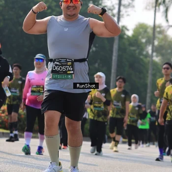 Runner Photo 7014190