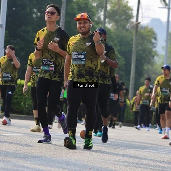 Runner Photo 7014217