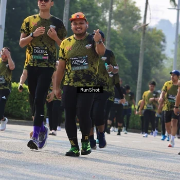 Runner Photo 7014247