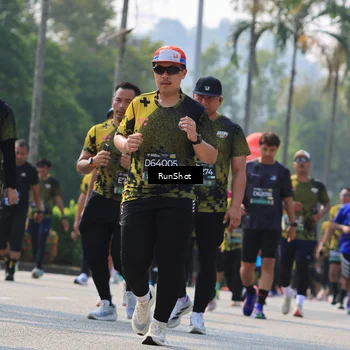 Runner Photo 7014290
