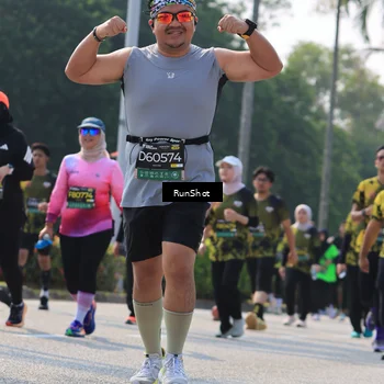 Runner Photo 7014310