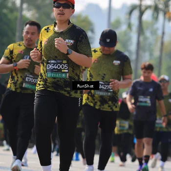 Runner Photo 7014330