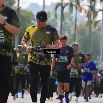 Runner Photo 7014332