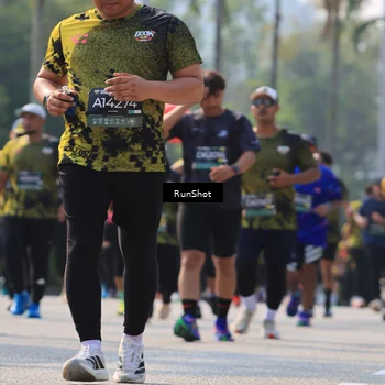 Runner Photo 7014335
