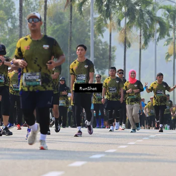 Runner Photo 7014376