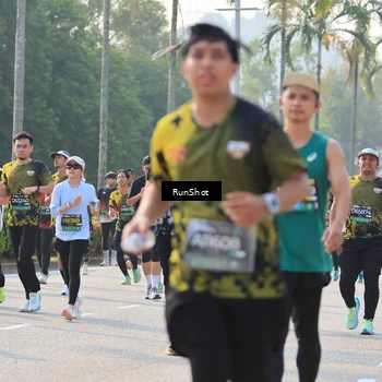Runner Photo 7014386