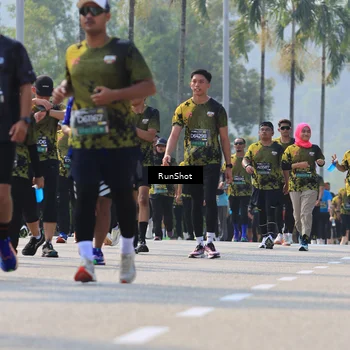 Runner Photo 7014408