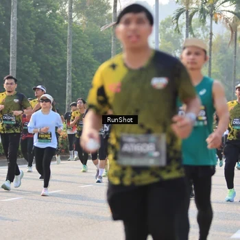 Runner Photo 7014411