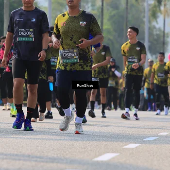 Runner Photo 7014416