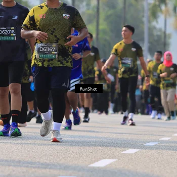 Runner Photo 7014421