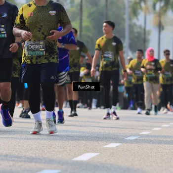 Runner Photo 7014423