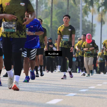 Runner Photo 7014425