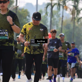 Runner Photo 7014450