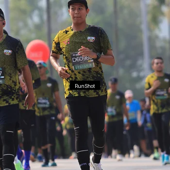 Runner Photo 7014557