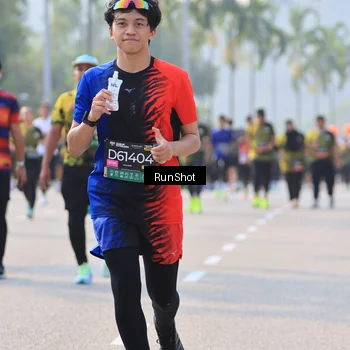 Runner Photo 7014598